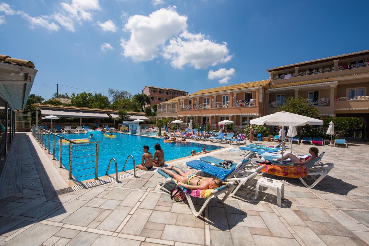 Kavos Plaza Hotel Zewnętrze zdjęcie