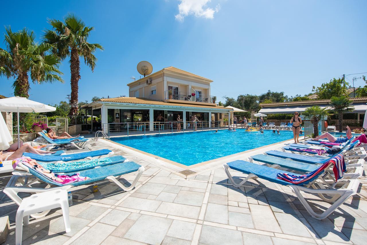 Kavos Plaza Hotel Zewnętrze zdjęcie