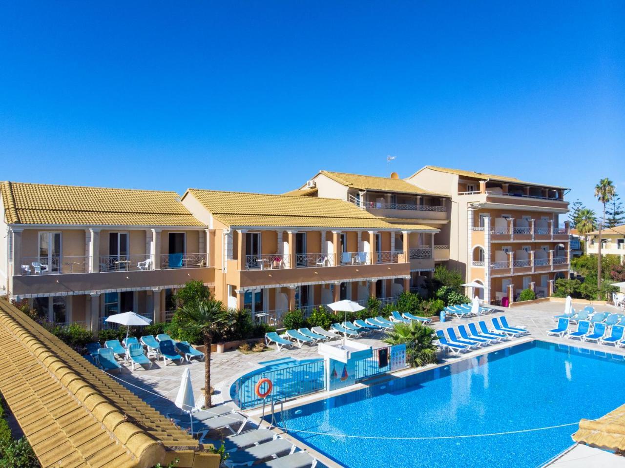 Kavos Plaza Hotel Zewnętrze zdjęcie